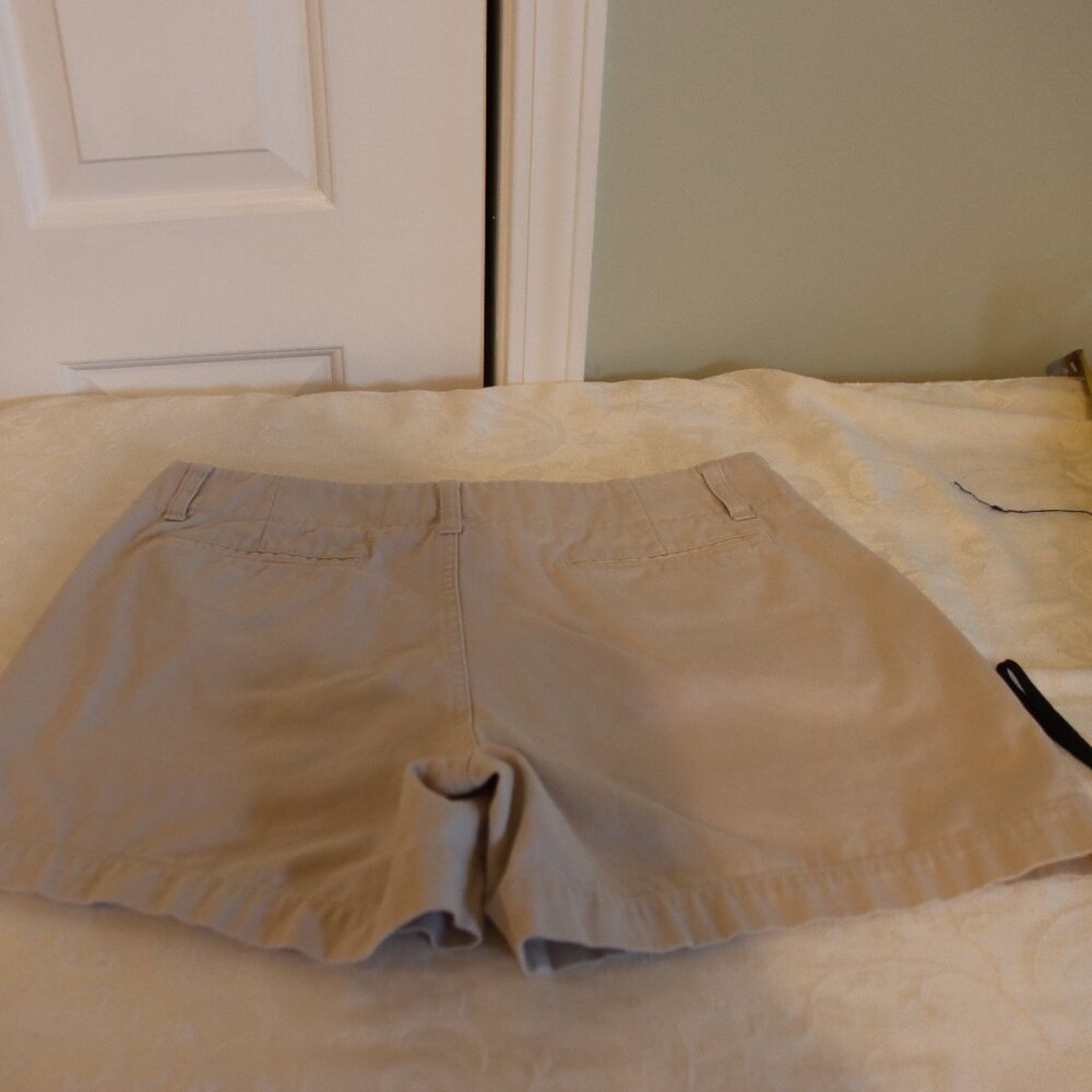 Gap Factory Store Flat Front Khaki Short Size 10 100% Cotton Casual Summer